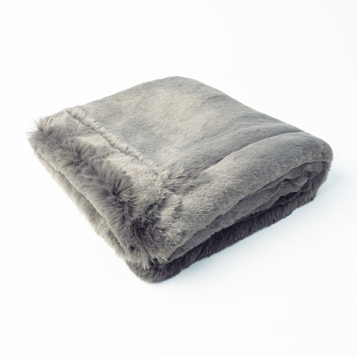 Charley Chau Luxury Faux-Fur Dog Blanket